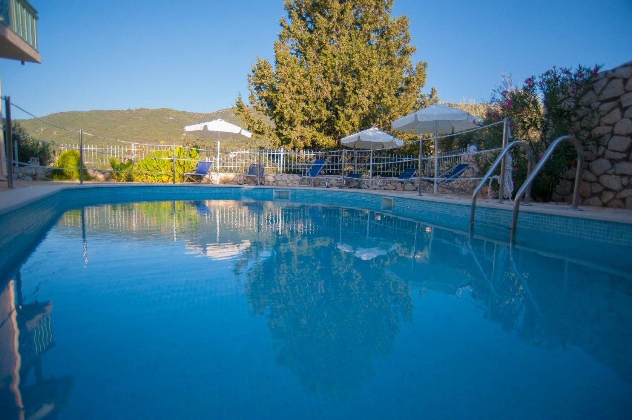 Vila Deep Blue-Apartment Selana Sea View Áyios Nikítas Dış mekan fotoğraf
